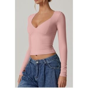 QINSEN Women's Size XS Long Sleeve V-Neck Double Lined Crop Top Seamed Cup Pink